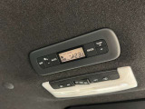 後席エアコンもついており、車内の温度をすばやく快適にしてくれます