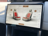リアシートにもシートヒーターが付いており、全席で快適なドライブができます。