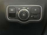 時間や距離的な都合で実車をご覧頂けないお客様、ご安心ください。私共がお客様の目の代わりとなって、お車を確認させて頂きます。詳細の写真を撮影しメール等でお送りさせて頂きます。お気軽にお申し付けください。