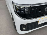 LEDヘッドライト仕様で夜間時の走行も明るく見やすいです