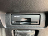 ETC2.0を装備しております。高速道路での渋滞情報取や従来のETCより通行料金がお安くなる場合がございます。