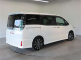他県在住(他県ナンバー)の方は県外登録代行費用として￥55,000〜￥77,000が別途必要となります