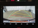 【バックモニター】駐車時に後方がリアルタイム映像で確認できます。駐車時や、夜間のバック時に大活躍♪