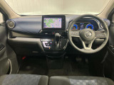 運転席からの視界が左右に広く隅々まではっきりと見えます!クルマの前端も把握しやすく安心です★
