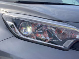 【LEDヘッドランプ】鮮やかな白色光で、クリアな視界を確保するLEDヘッドランプ装備♪