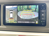 【パノラマモニター】専用のカメラにより、上から見下ろしたような視点で360度クルマの周囲を確認することができます☆死角部分も確認しやすく、狭い場所での切り返しや駐車もスムーズに行えます。