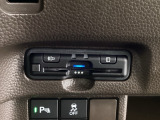 ETC車載器付。ETCが使用可能な道路通行料はキャッシュレスでスマートに走行できます。再セットアップして納車致します。