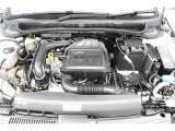 【エンジン】1.0L 直列3気筒ターボ。