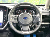 【純正革巻きステアリング】上質な革を使用することで、手にしっかり馴染みとても運転しやすいハンドルです♪