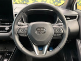 【純正革巻きステアリング】上質な革を使用することで、手にしっかり馴染みとても運転しやすいハンドルです♪