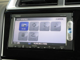 ナビゲーションは純正メモリーナビ(VXM-145C)を装着しております。AM、FM、CDがご使用いただけます。初めて訪れた場所でも安心ですね!