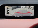 360&deg;ビューモニターを搭載しています。コーナーセンサーと合せてお使いいただくことで、安全、安心にお車の取り回しを行っていただけます。