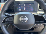 ■ステアリングスイッチ■ハンドル手元でオーディオの操作が簡単に出来ます。運転中でもナビまで手を伸ばさずに操作が出来て安心です。