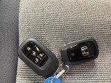 スマートキーでワンタッチで鍵の開け閉め可能です