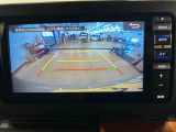 バックカメラを装備。後方確認や駐車をサポートします。