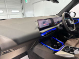 ABS:急ブレーキの車輪ロックを防止。車の安定性と操縦性を確保!