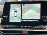 【アラウンドビューモニター】車を上から見下ろしているかのような映像で周囲の状況がひと目で確認、狭い駐車場に駐車するときも安心です♪♪障害物などがあると警告音がなりますので安心して駐車が出来ます★