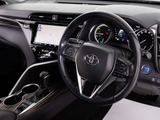 ★使いやすさや安全性を追求したステアリング周り!高級車ゆえにスイッチ類が多いのも特徴ですね!考え尽くされた配置ですぐに使いこなす事が出来ますのでご安心下さい!是非、体感してみて下さい!!