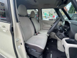 ゆったりフロントシート