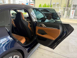 BMW Premium Selection 調布/〒182-0015東京都調布市八雲台2-14-1/TEL.042-426-1166/営業時間:10:00-18:00