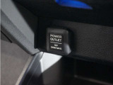 ◆アクセサリーソケット◆ドラレコの電源やスマートフォンの充電等に使用できる便利な電源ソケット!使いやすい場所に装備されています。