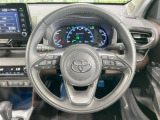 【純正革巻きステアリング】上質な革を使用することで、手にしっかり馴染みとても運転しやすいハンドルです♪
