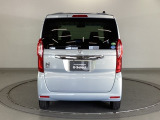 Hondaのお店なら様々なサービスも同時に申し込めます。