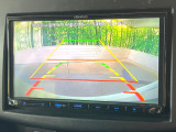 【バックカメラ】駐車時に後方がリアルタイム映像で確認できます。大型商業施設や立体駐車場での駐車時や、夜間のバック時に大活躍!運転スキルに関わらず、今や必須となった装備のひとつです!