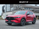 中古車専門再生工場にて熟練専任スタッフが丁寧に清掃、仕上げを実施しております。また、お客様に安心してご検討いただける様、公取協が定める基準に基づき車両検査を実施し、車両状態評価証を発行しております。