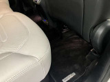 第三者機関による評価点を基準に、4.5点以上の良質車のみを展示しております。お車の品質や状態を特に気にされるお客様は、是非一度当店へお越し下さい。きっとご満足のいくお車が見つかります!