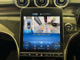 バックカメラにより駐車時の後方確認も楽にできます。