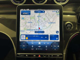 バックカメラにより駐車時の後方確認も楽にできます。