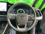 【純正革巻きステアリング】上質な革を使用することで、手にしっかり馴染みとても運転しやすいハンドルです♪