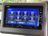 ナビ機能だけでなく、ミュージックサーバー、Bluetooth、フルセグテレビ、DVDとCD再生など、オーディオ機能がついています。