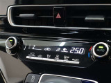オートエアコンを装備しております!自動で調整してくれますので、車内も快適です☆