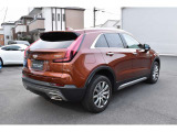 XT4 プレミアム 4WD 