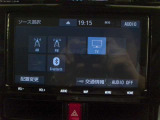 嬉しい装備です♪フルセグTV・DVD再生・Bluetoothオーディオに対応しています!!