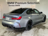 MモデルはBMW M社で開発されたサーキット走行にフォーカスを当てたハイパフォーマンスモデルです。モータースポーツからフィードバックした革新技術を投入、パフォーマンスと日々の実用性を高次元で両立しています。