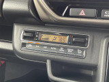 【 オートエアコン 】車内温度を感知して自動で温度調整をしてくれるのでいつでも快適な車内空間を創り上げます!