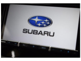 ナビのオープニング画面です。ディーラーオプションなので中古車保証対象で安心ですよ