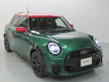 MINIオーナーのために設計されたオリジナルのMINI自動車保険がございます。車のことは全ておまかせください。