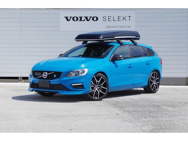 V60 ポールスター 4WD