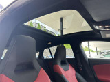 サンルーフが装備されている場合の車両は、開放感がありドライブを楽しくさせてくれます!!