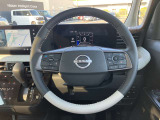 ステアリングスイッチ搭載!ハンドルひとつで手を離さなくても運転中視線をそらさなくても操作が出来て便利です