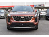XT4 プレミアム 4WD 