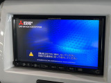 【ナビゲーション】使いやすいナビで目的地までしっかり案内してくれます。各種オーディオ再生機能も充実しており、お車の運転がさらに楽しくなります!!
