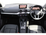 Q2 35 TFSI アドバンスド 