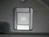 【電源コンセント】非常時やキャンプなどに役立つAC100V/1500Wコンセント付きです。