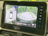 【アラウンドビューモニター】専用のカメラにより、上から見下ろしたような視点で360度クルマの周囲を確認することができます☆死角部分も確認しやすく、狭い場所での切り返しや駐車もスムーズに行えます。