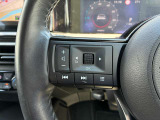 ハンドル左側のスイッチでオーディオの操作が可能なので、運転中でも楽に調整できます(^^♪